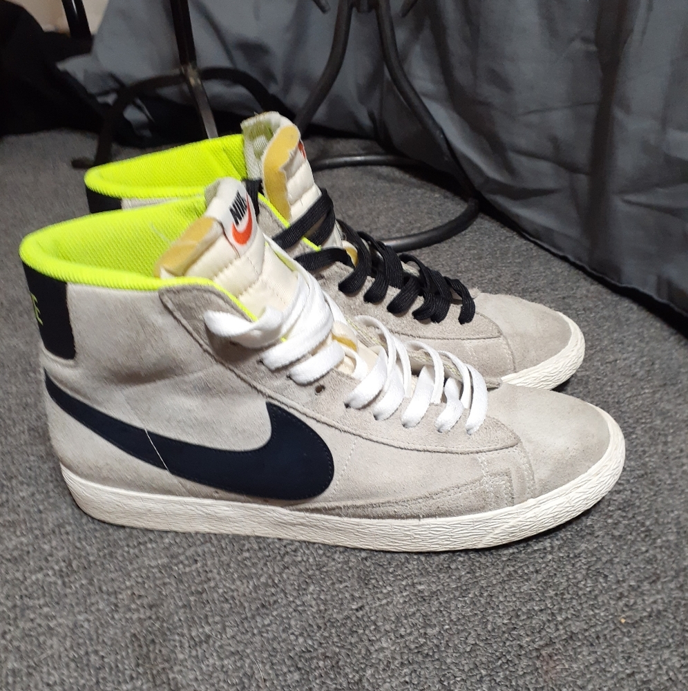 Nike blazers mid Hyper venom women